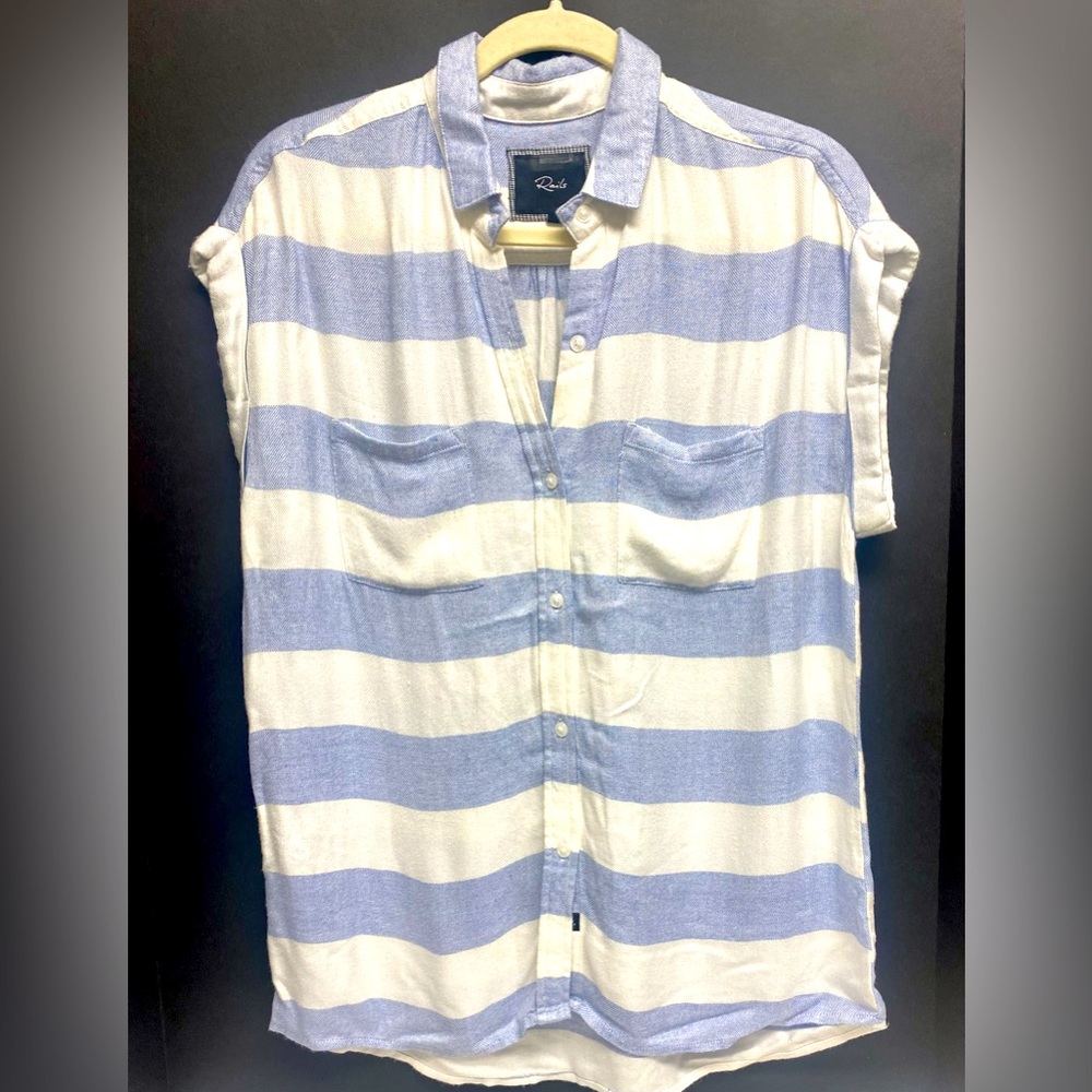 Rails Button Front Top